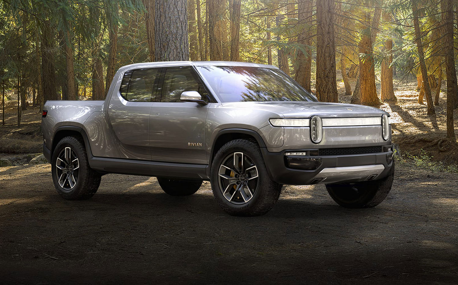 rivian-R1T-electric-crew-cab-pickup-truck-with-zero-emissions.jpg