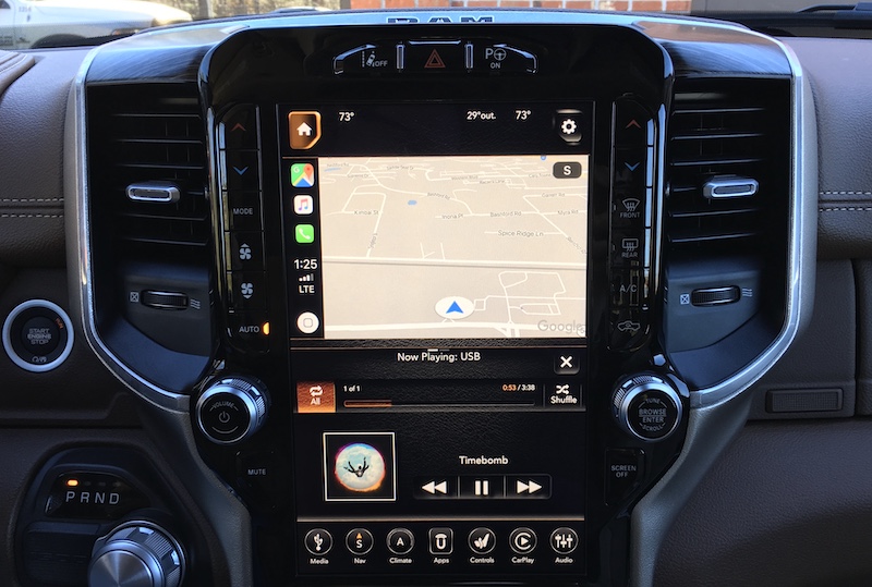 ram_1500_carplay_google_maps.jpg