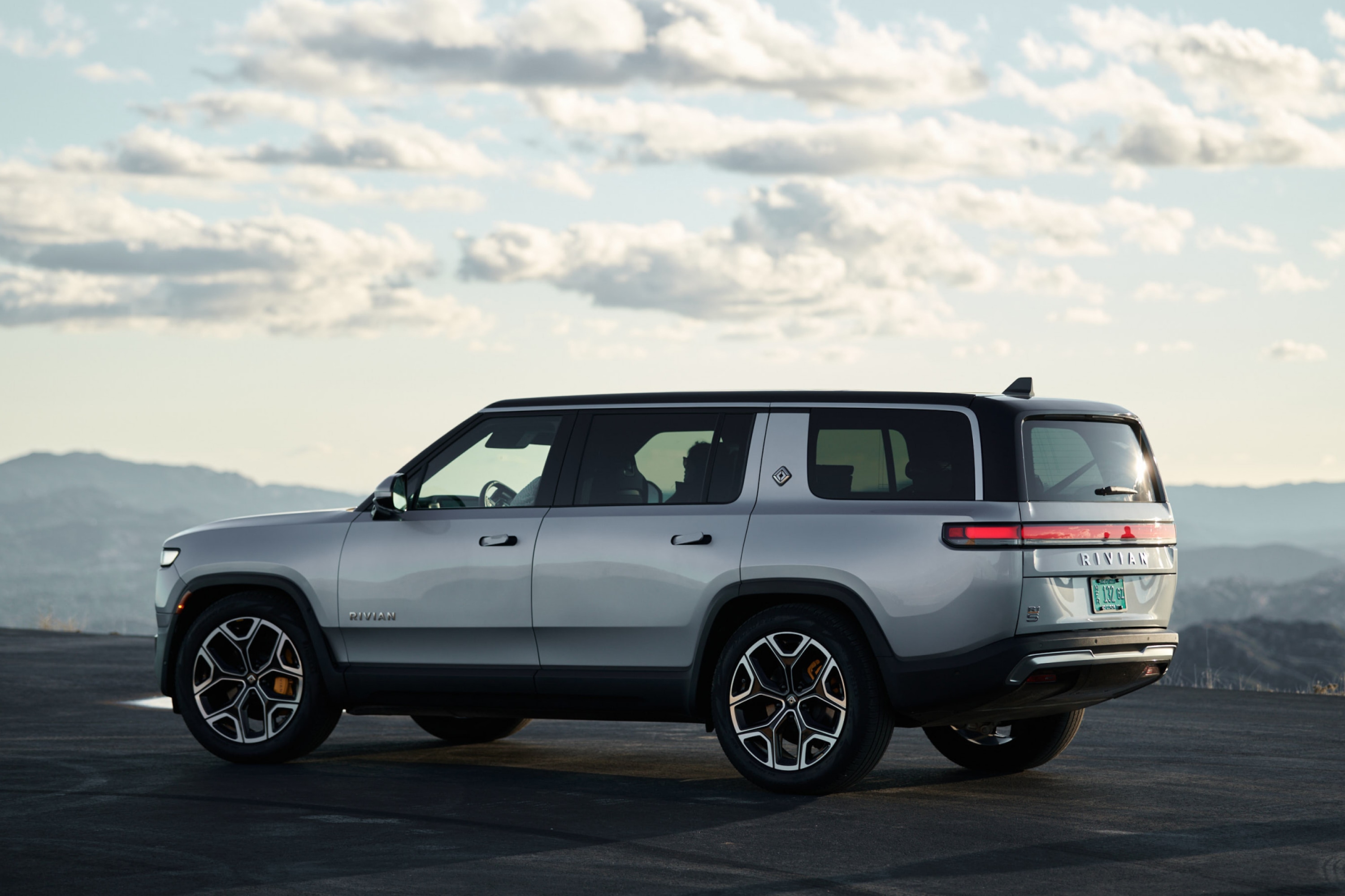 rivian.com