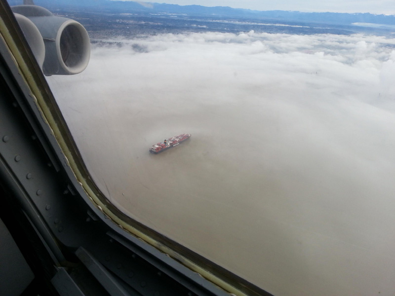 low-fog-makes-ship-looks-like-its-floating.jpg